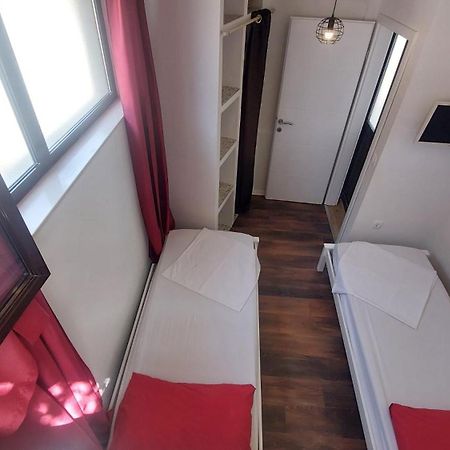Apartment Jelsa 5703A Екстериор снимка