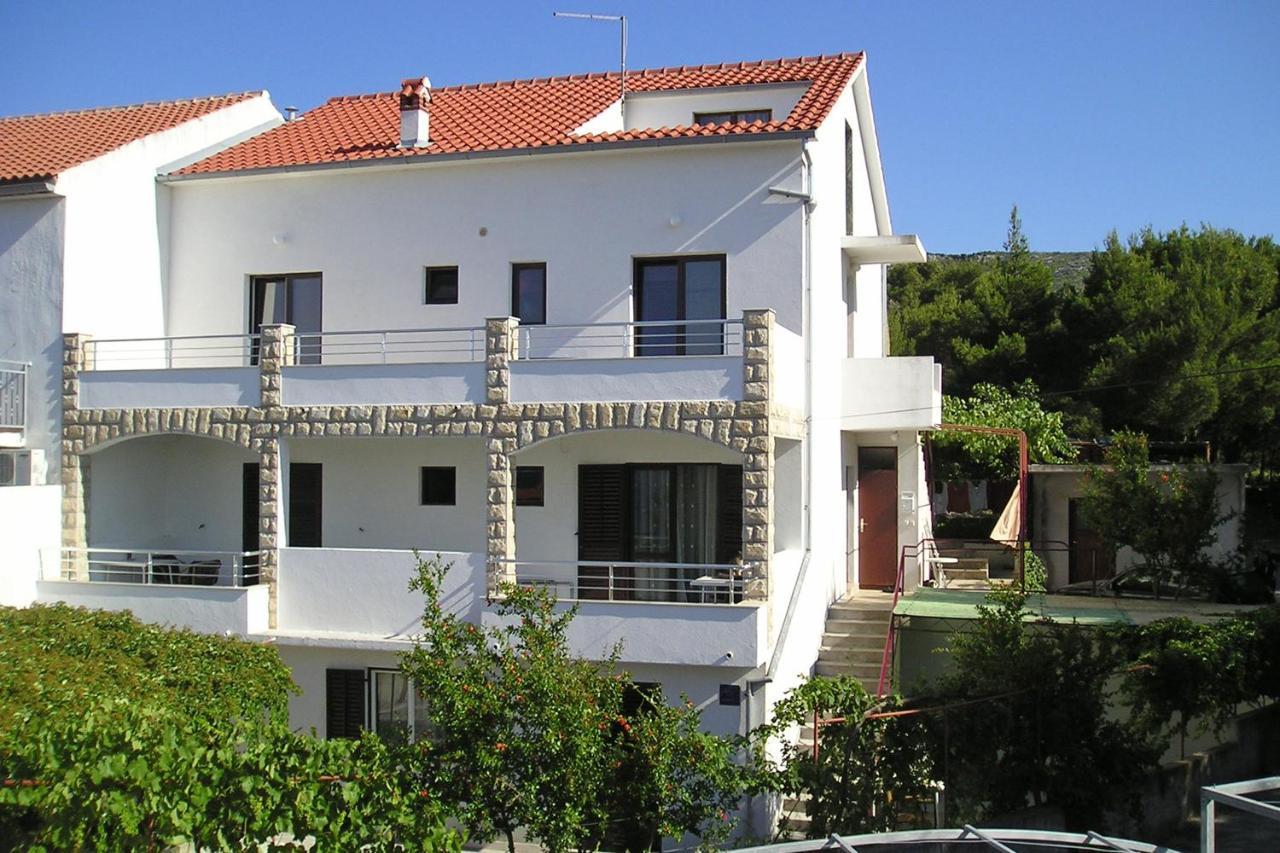 Apartment Jelsa 5703A Екстериор снимка