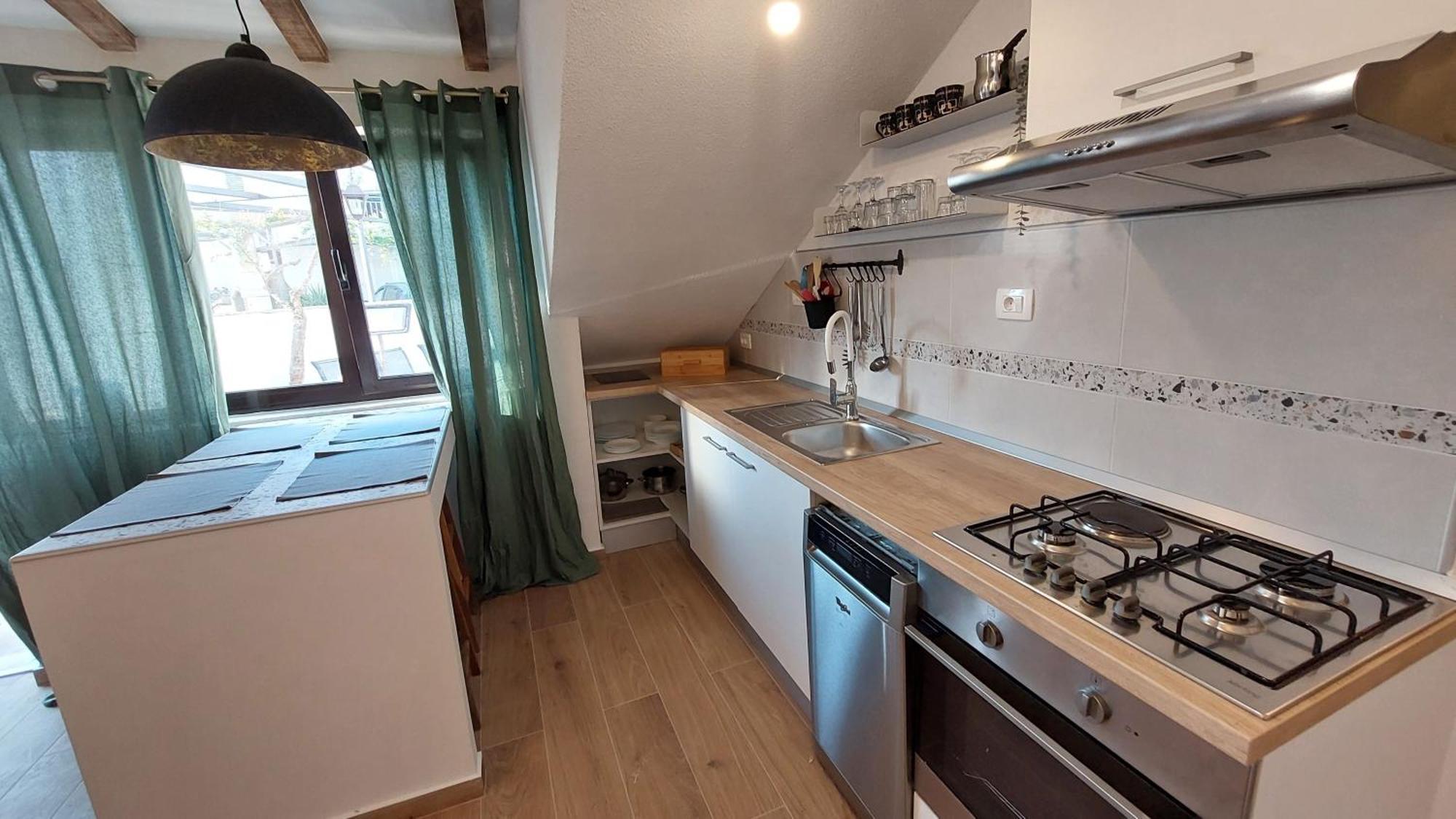 Apartment Jelsa 5703A Екстериор снимка