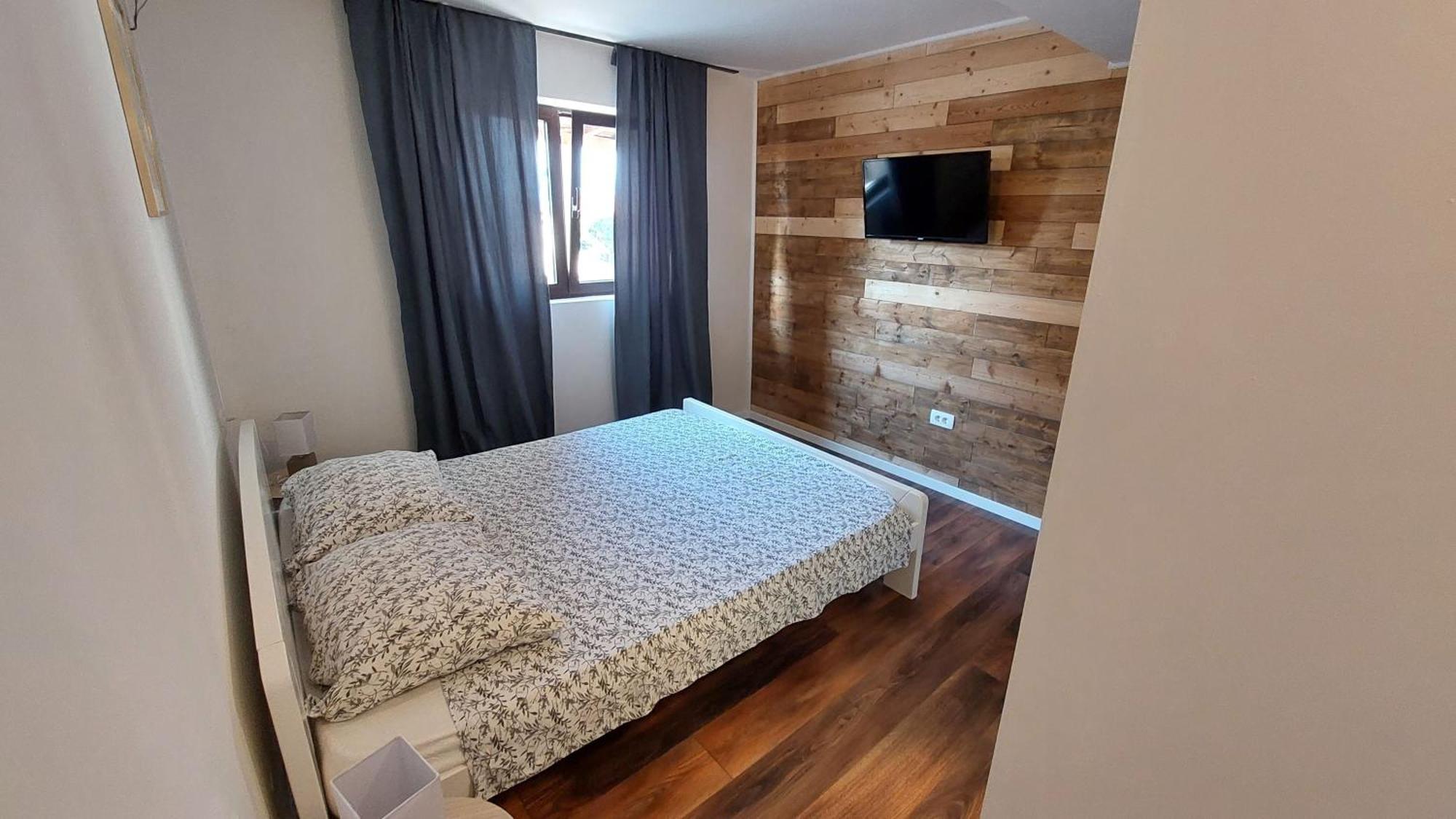 Apartment Jelsa 5703A Екстериор снимка